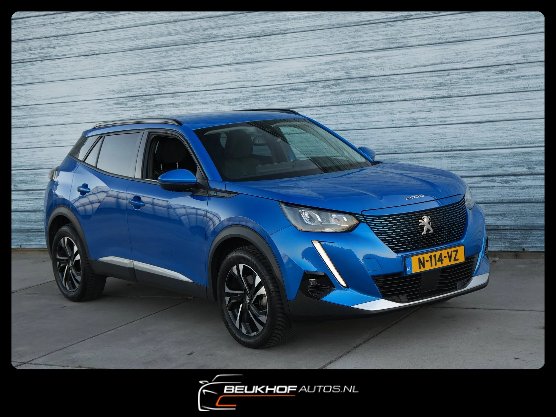 Hoofdafbeelding Peugeot e-2008