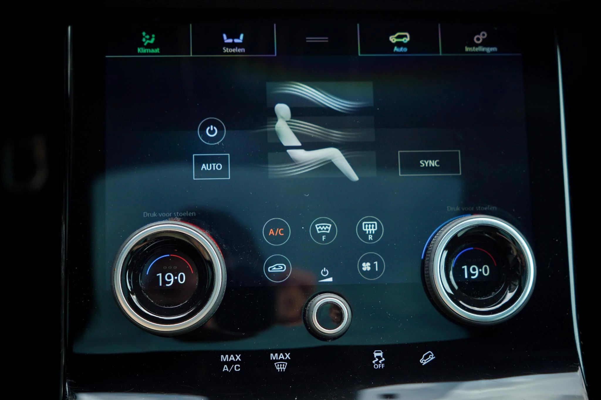 Hoofdafbeelding Land Rover Range Rover Velar