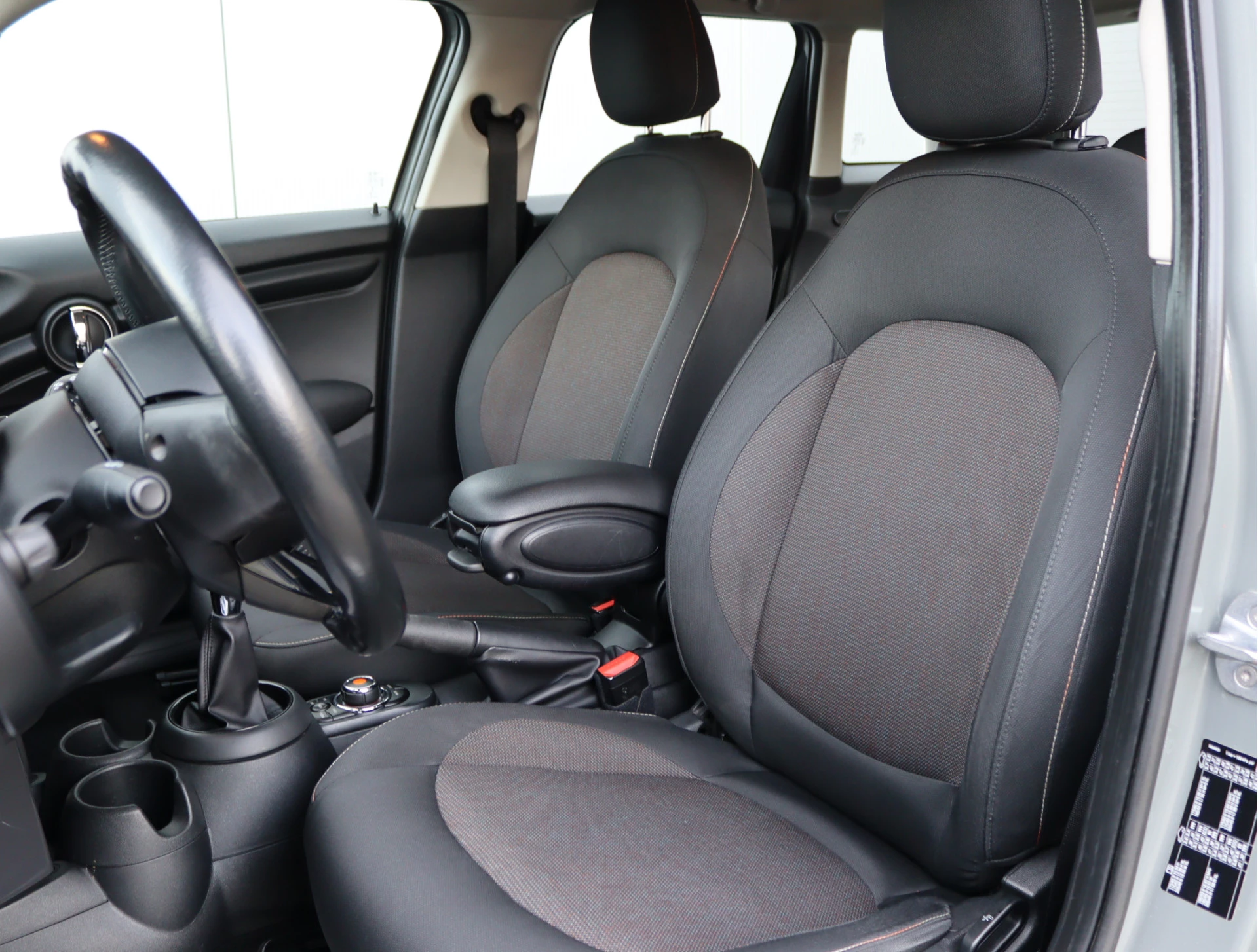 Hoofdafbeelding MINI One