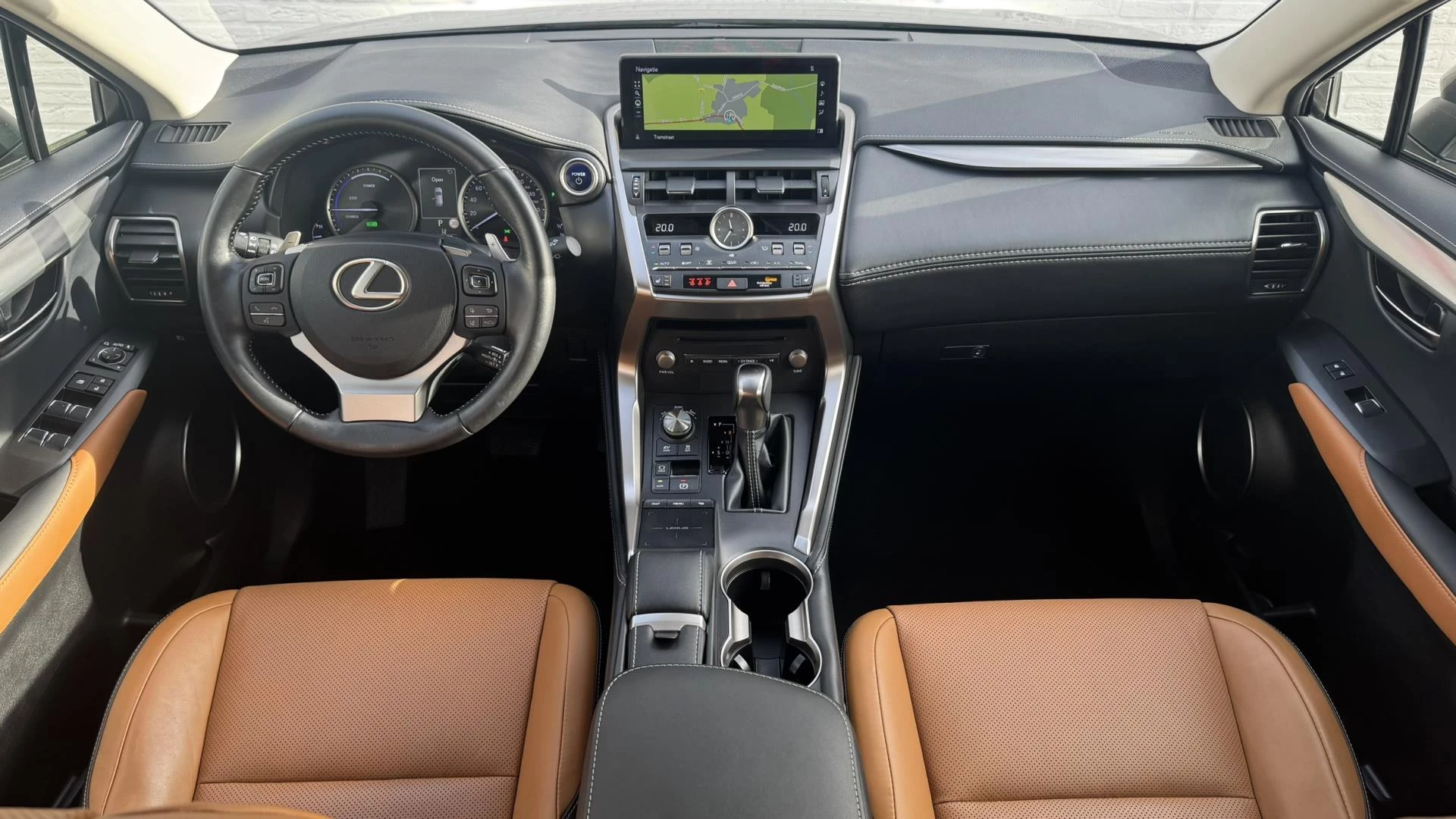 Hoofdafbeelding Lexus NX