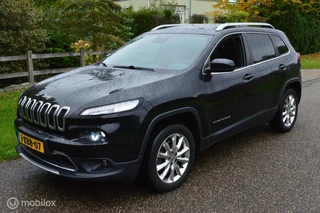 Hoofdafbeelding Jeep Cherokee Jeep Cherokee 2.0 Limited AWD Zeer luxe uitvoering !