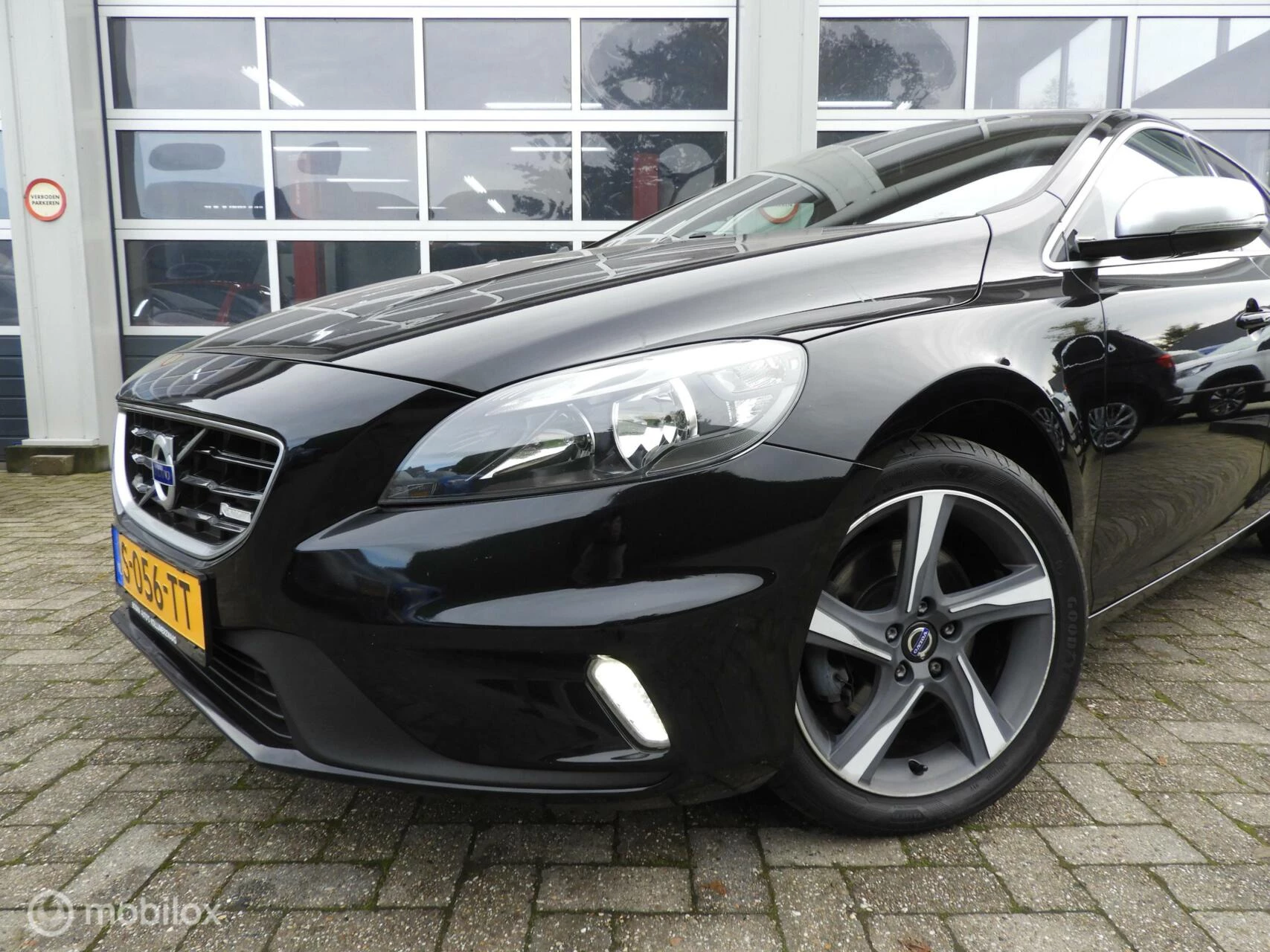 Hoofdafbeelding Volvo V40