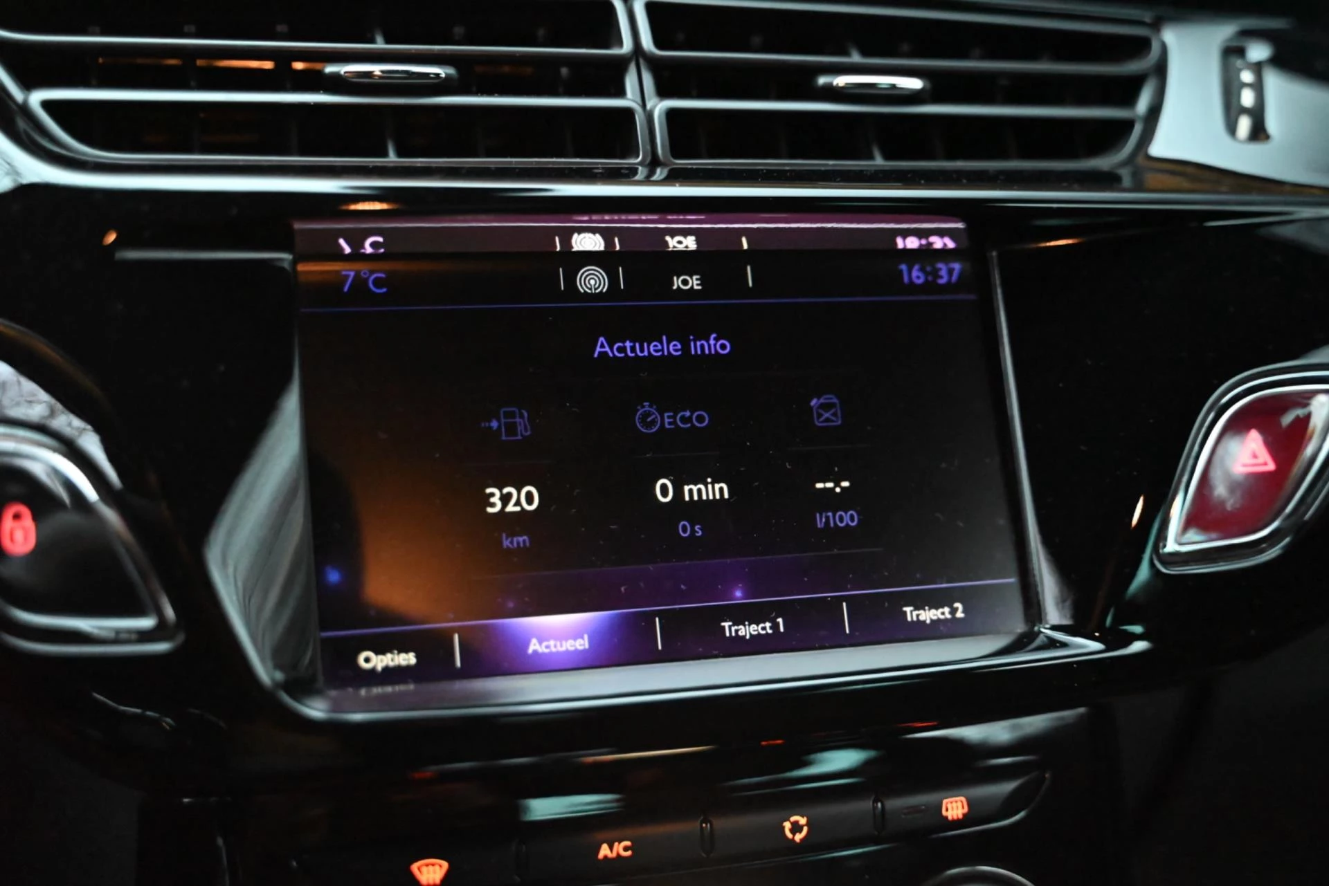 Hoofdafbeelding DS DS 3