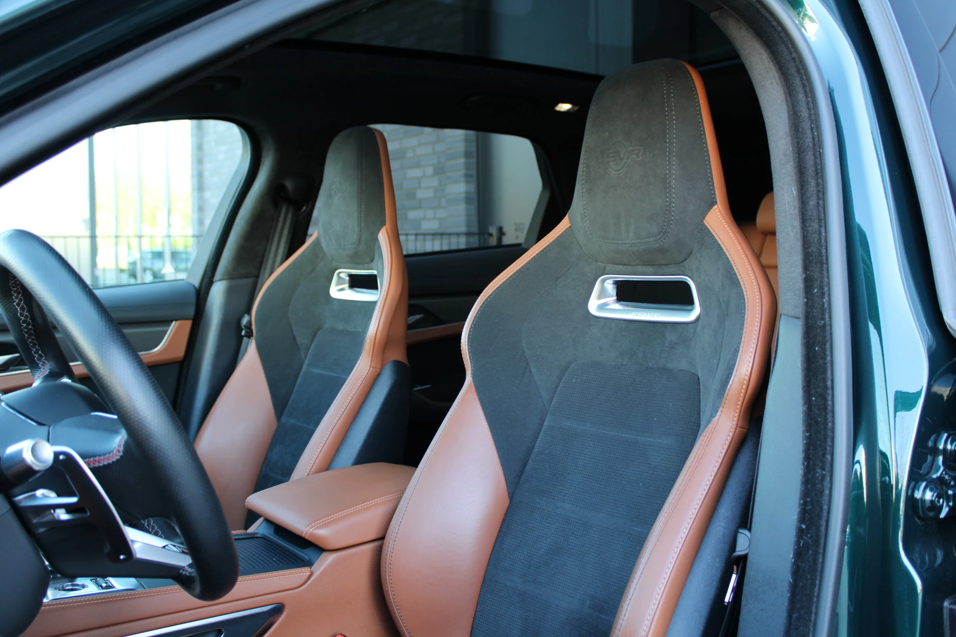 Hoofdafbeelding Jaguar F-PACE