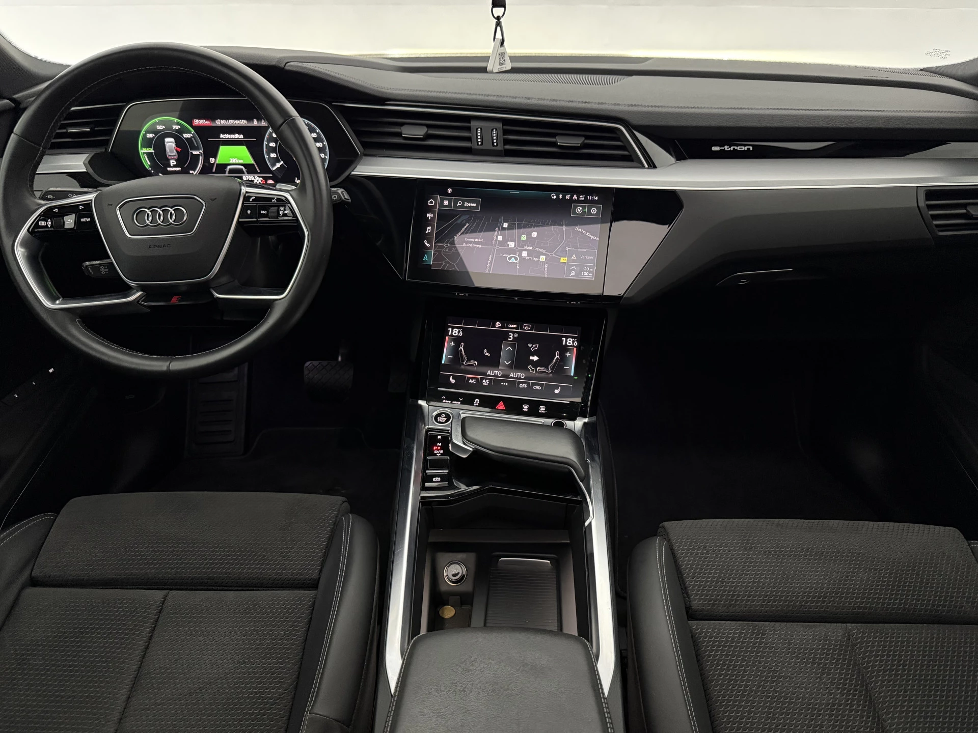 Hoofdafbeelding Audi e-tron