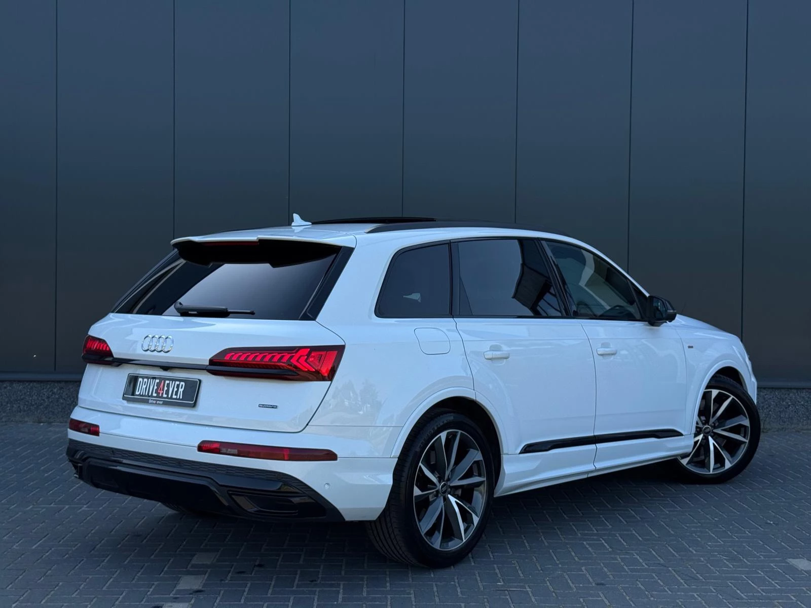 Hoofdafbeelding Audi Q7