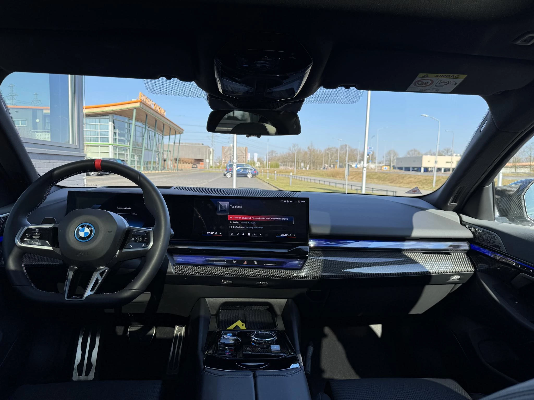 Hoofdafbeelding BMW i5