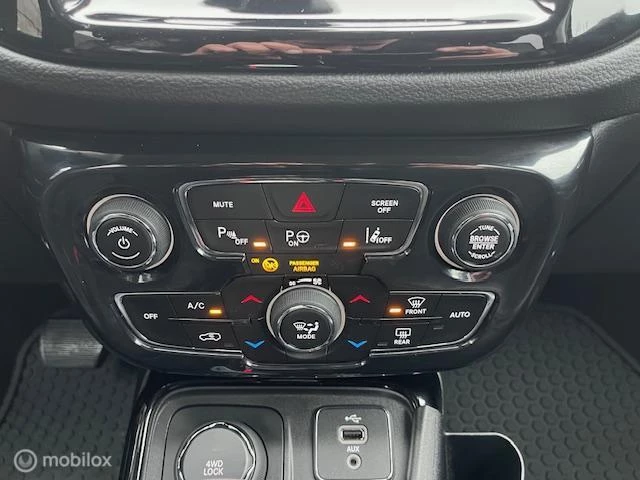 Hoofdafbeelding Jeep Compass