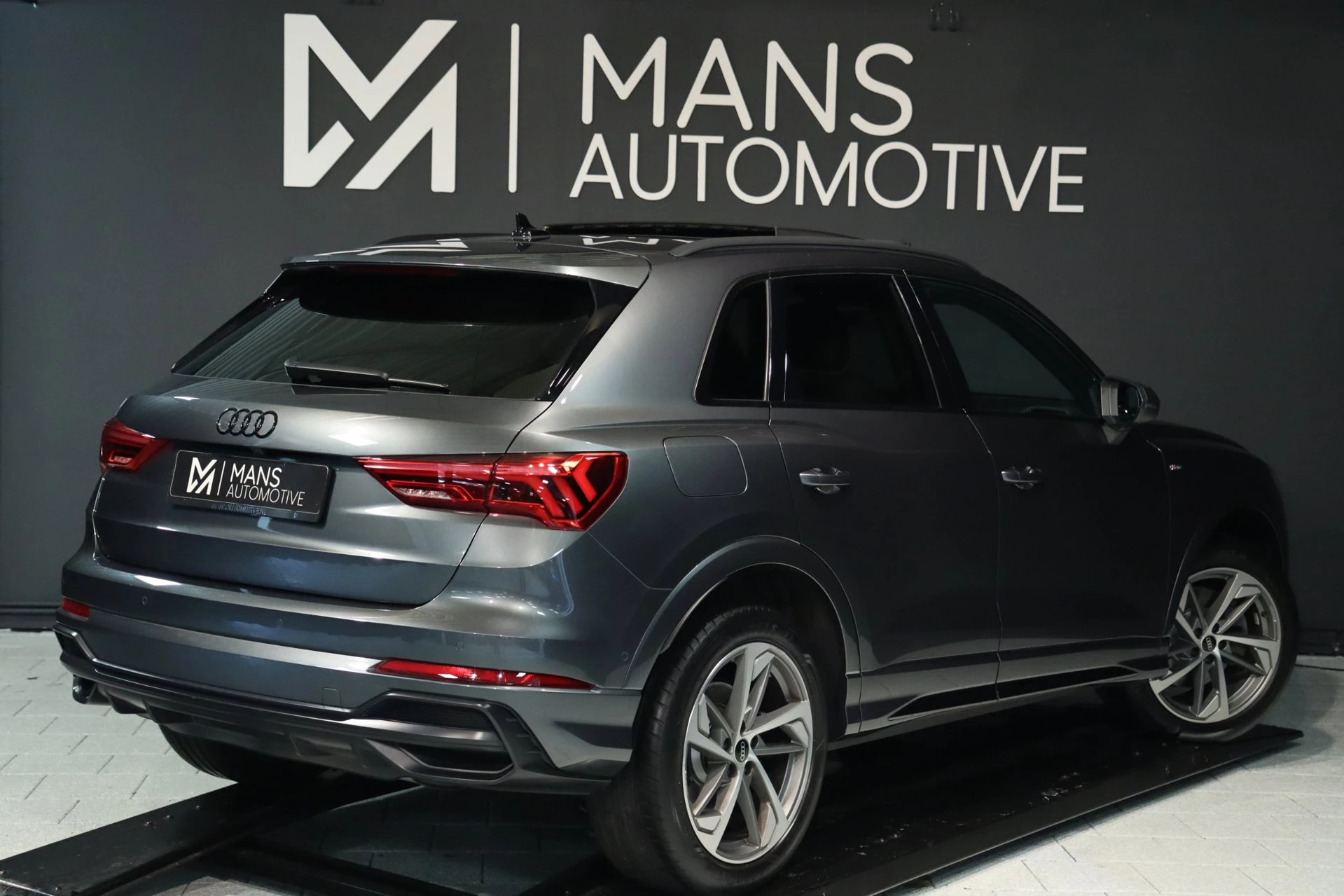 Hoofdafbeelding Audi Q3