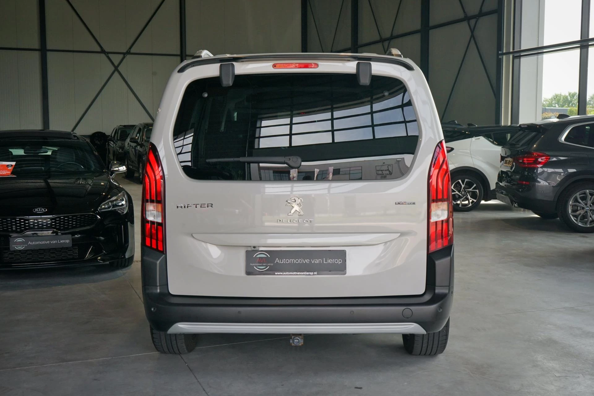 Hoofdafbeelding Peugeot Rifter