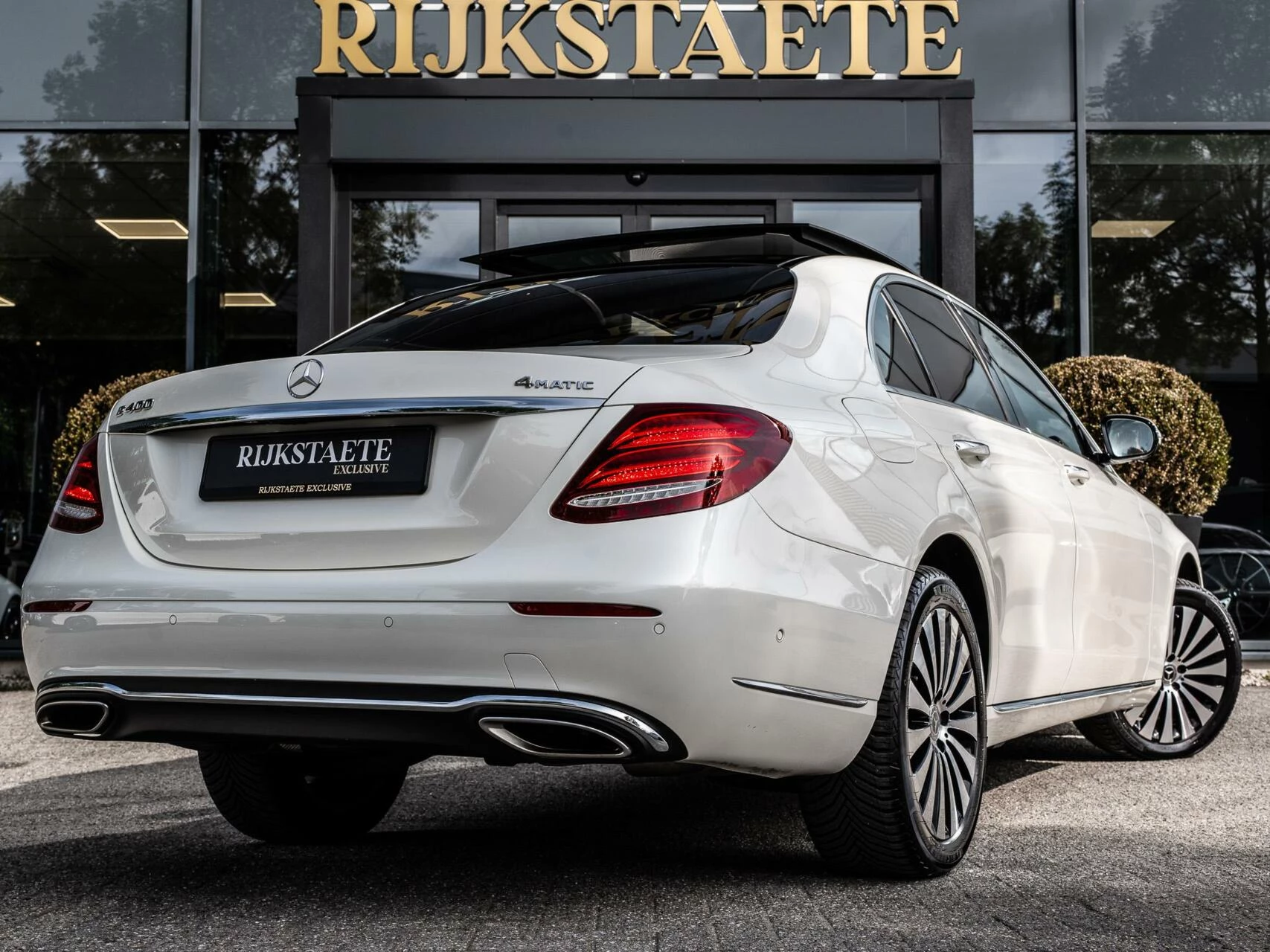 Hoofdafbeelding Mercedes-Benz E-Klasse