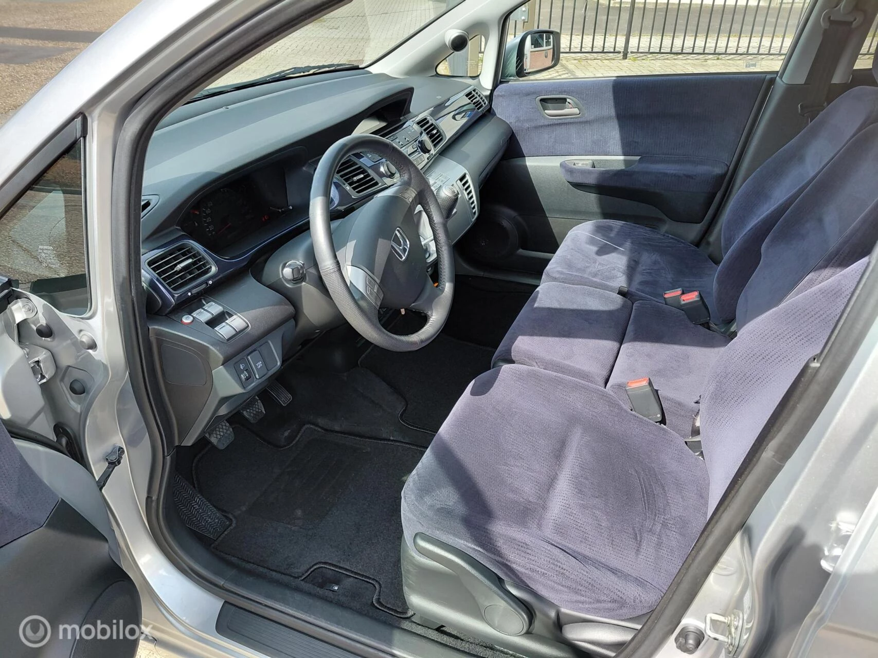 Hoofdafbeelding Honda FR-V