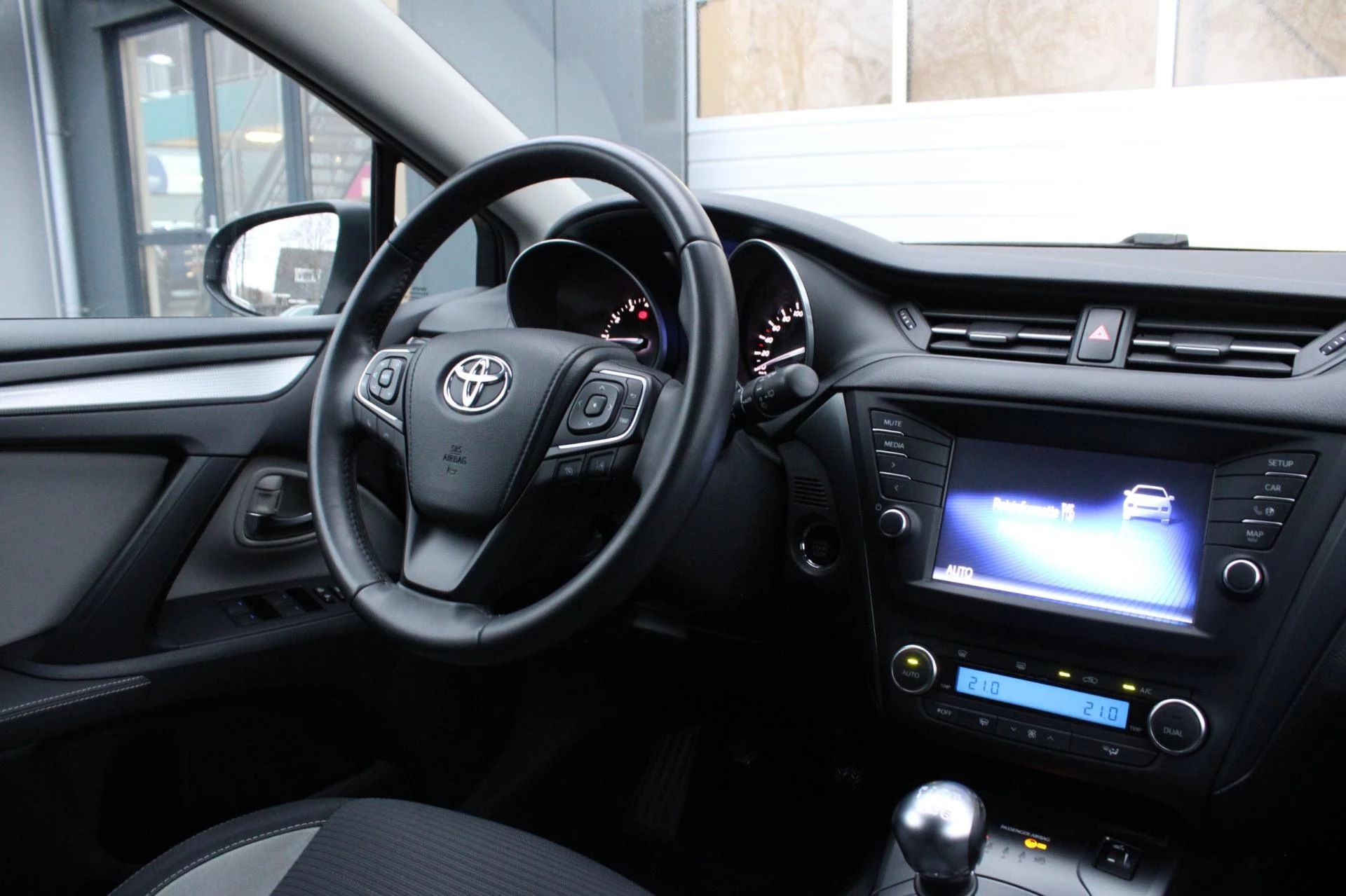 Hoofdafbeelding Toyota Avensis