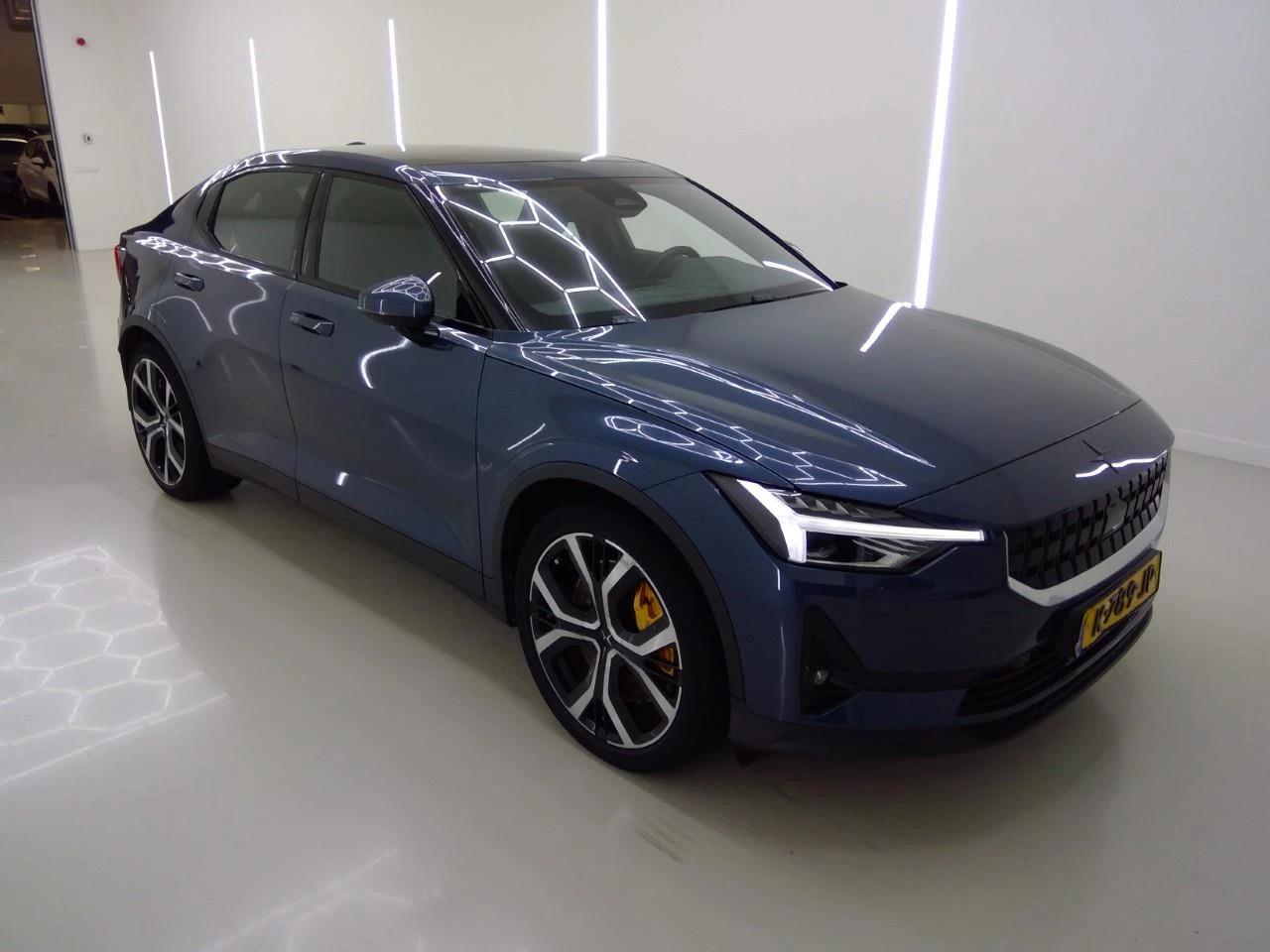 Hoofdafbeelding Polestar 2