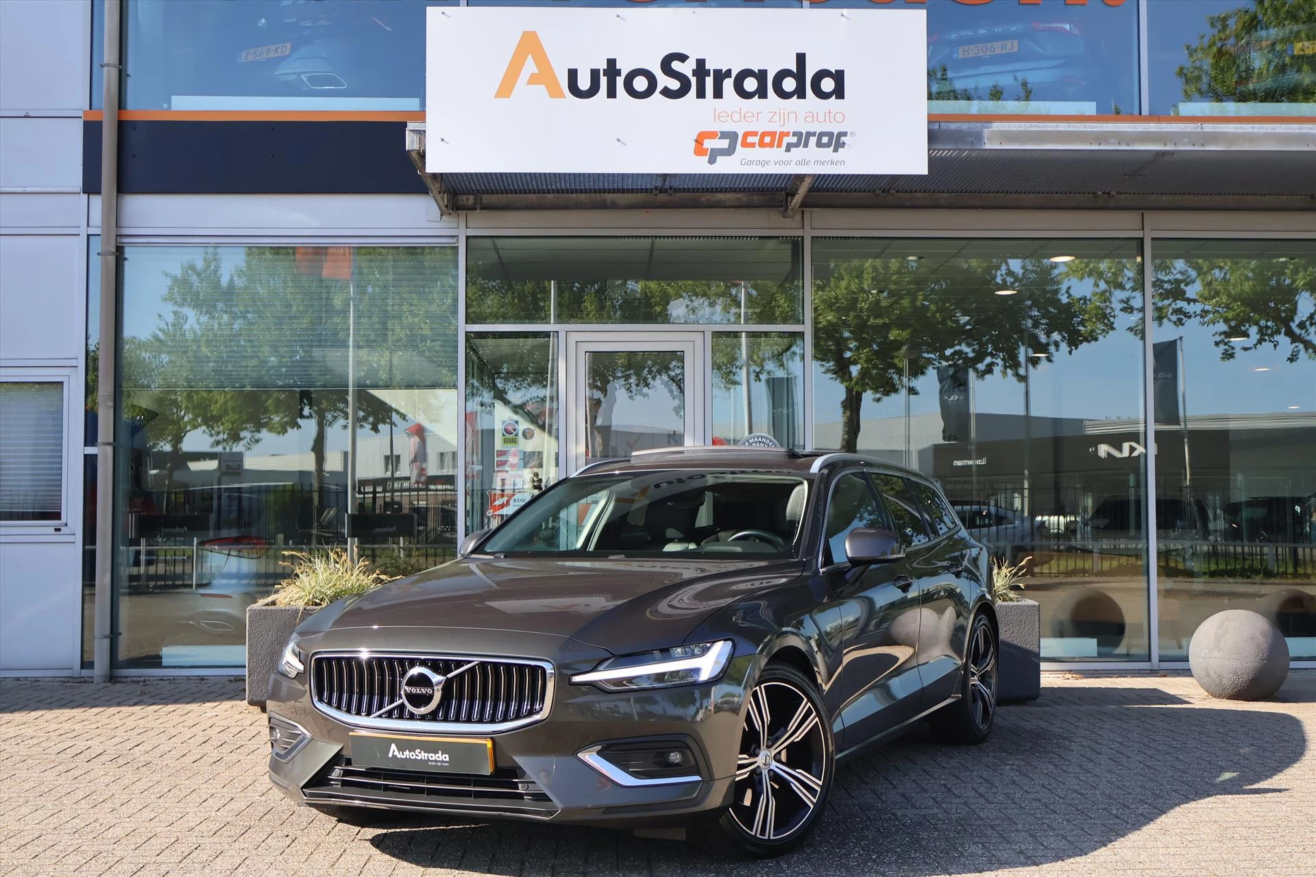Hoofdafbeelding Volvo V60