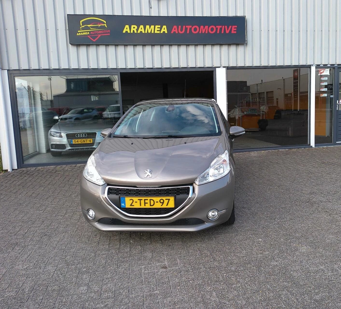 Hoofdafbeelding Peugeot 208