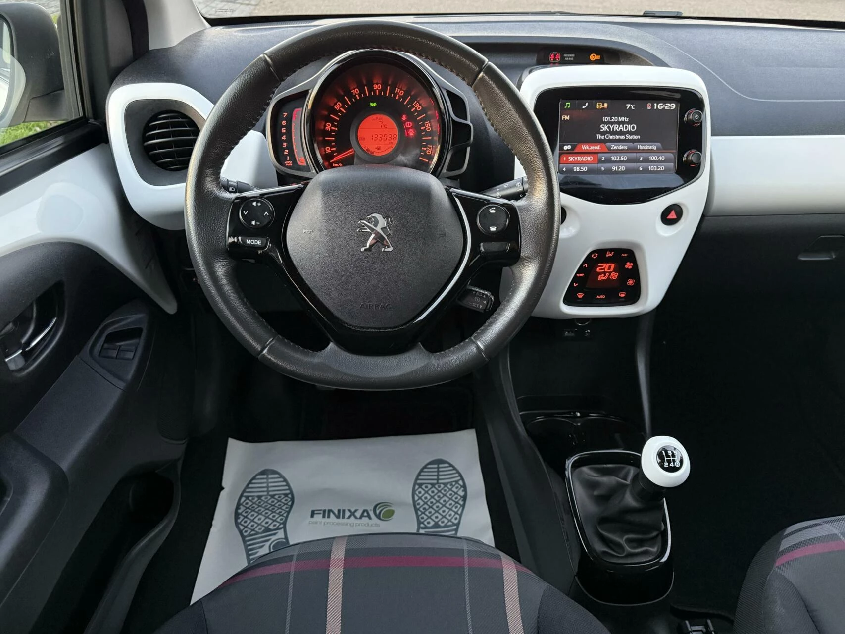 Hoofdafbeelding Peugeot 108