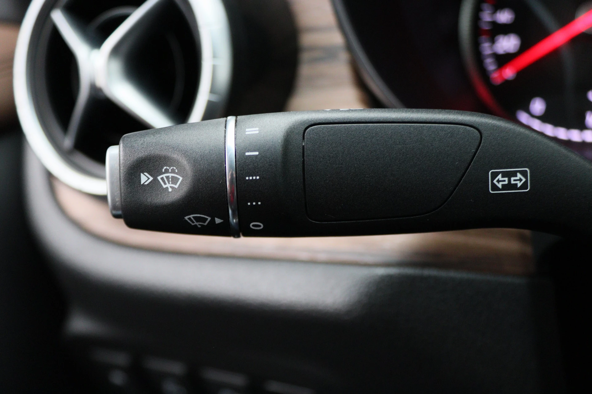 Hoofdafbeelding Mercedes-Benz X-Klasse