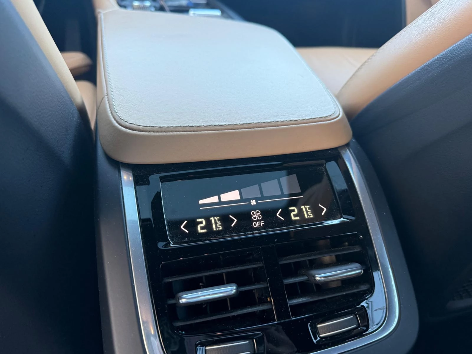 Hoofdafbeelding Volvo S90