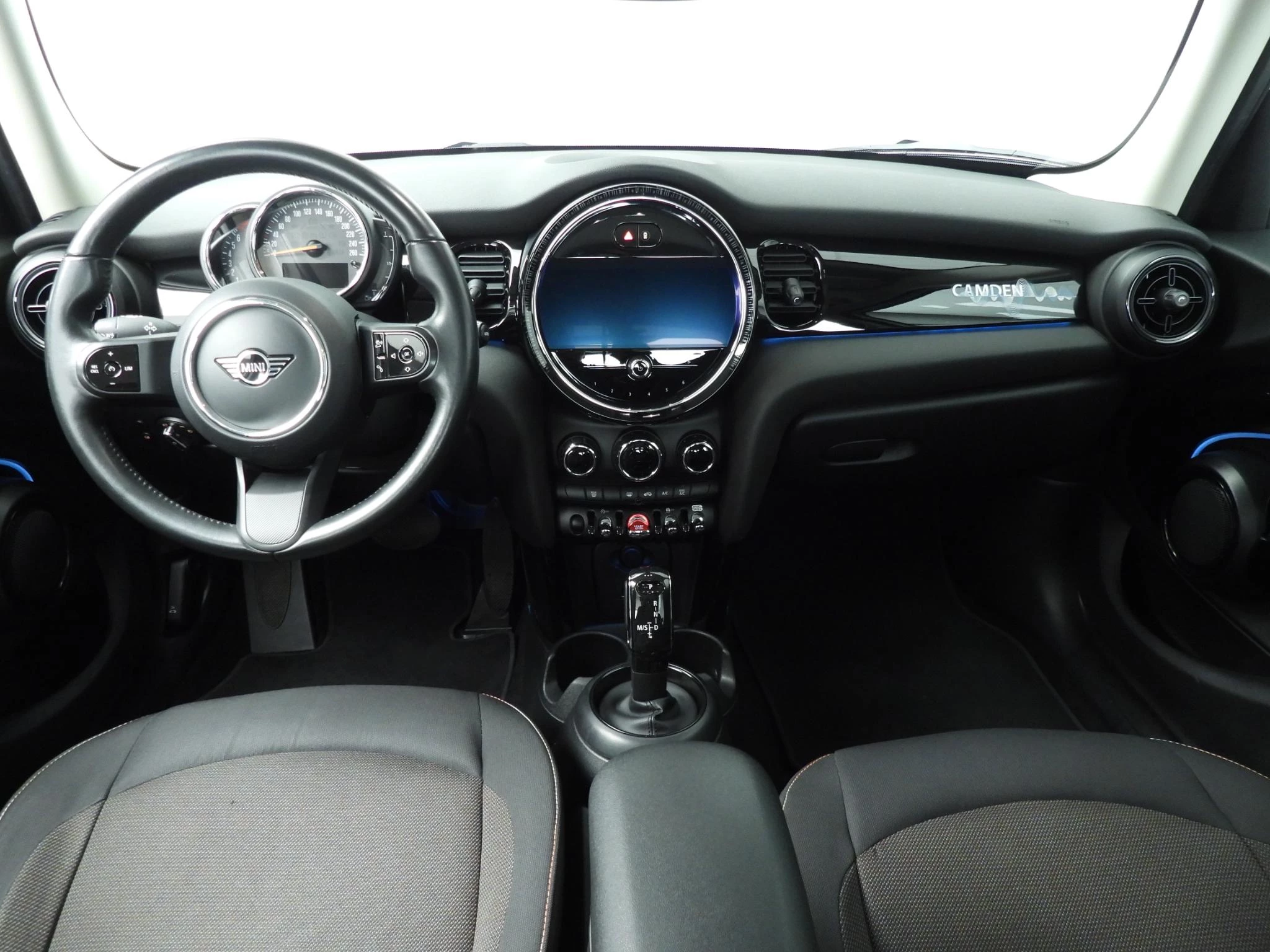 Hoofdafbeelding MINI 5-deurs