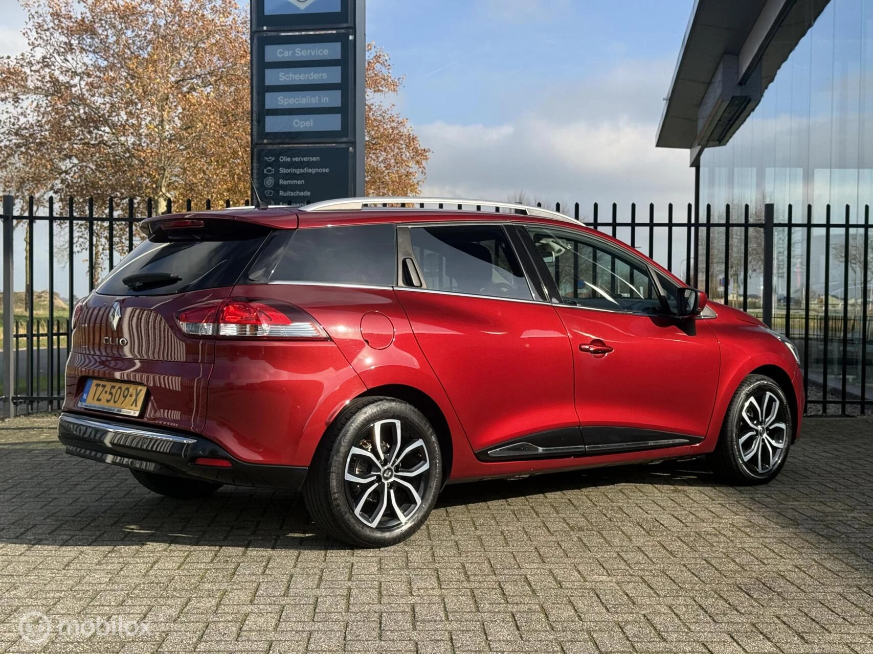 Hoofdafbeelding Renault Clio