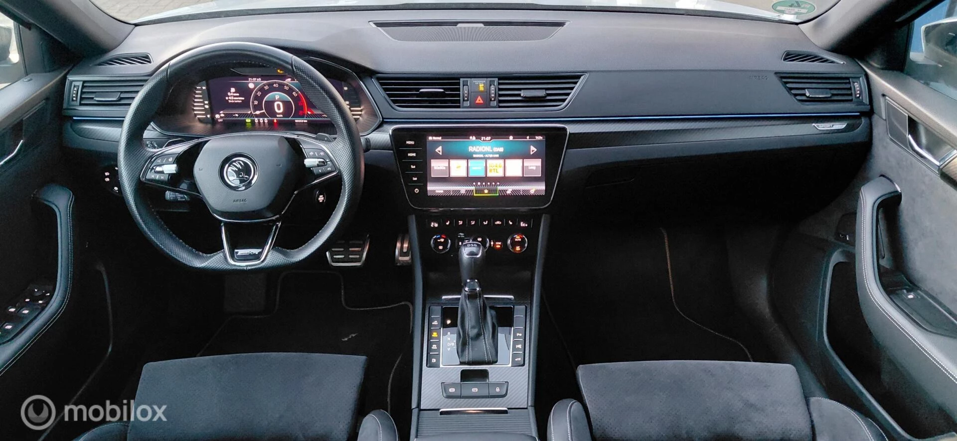 Hoofdafbeelding Škoda Superb
