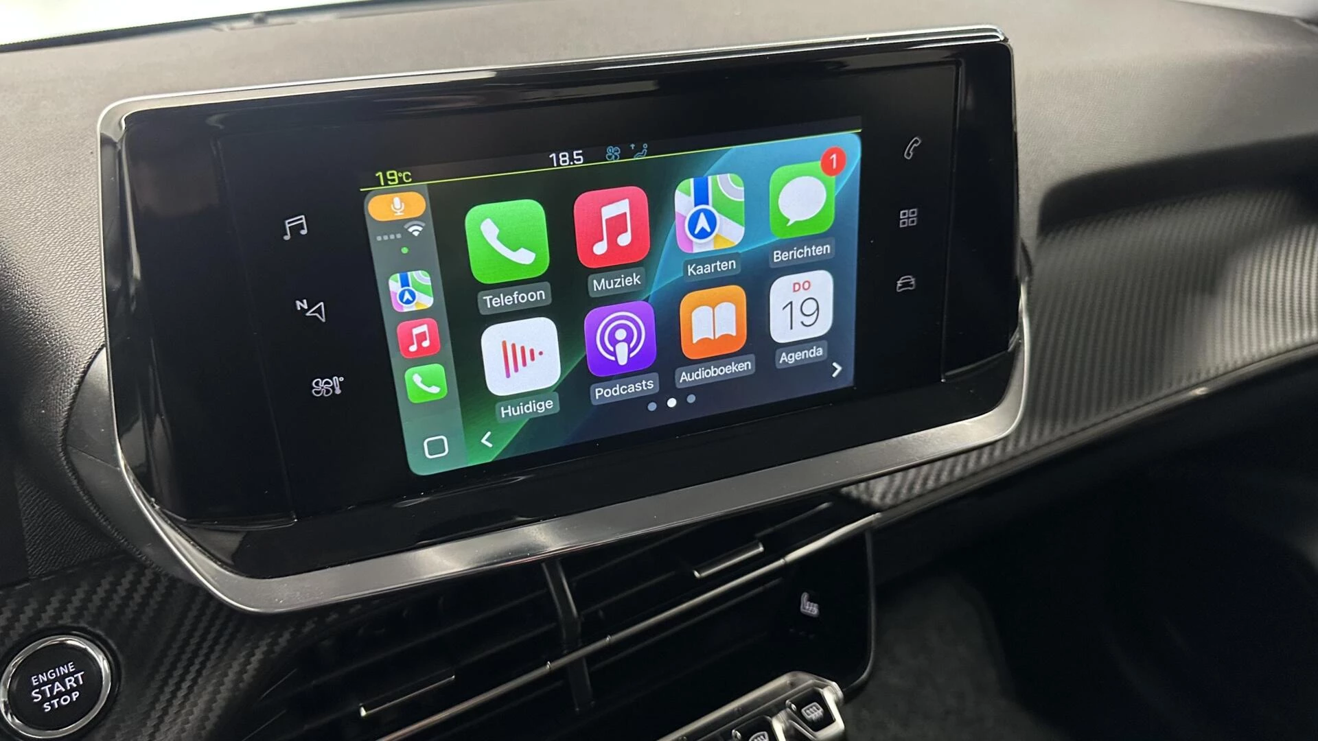 Hoofdafbeelding Peugeot e-208