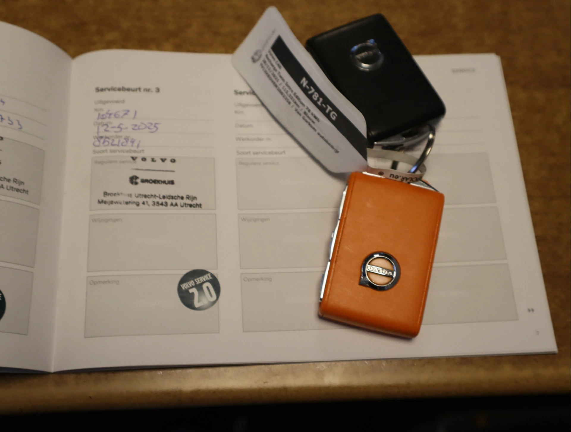 Hoofdafbeelding Volvo C40