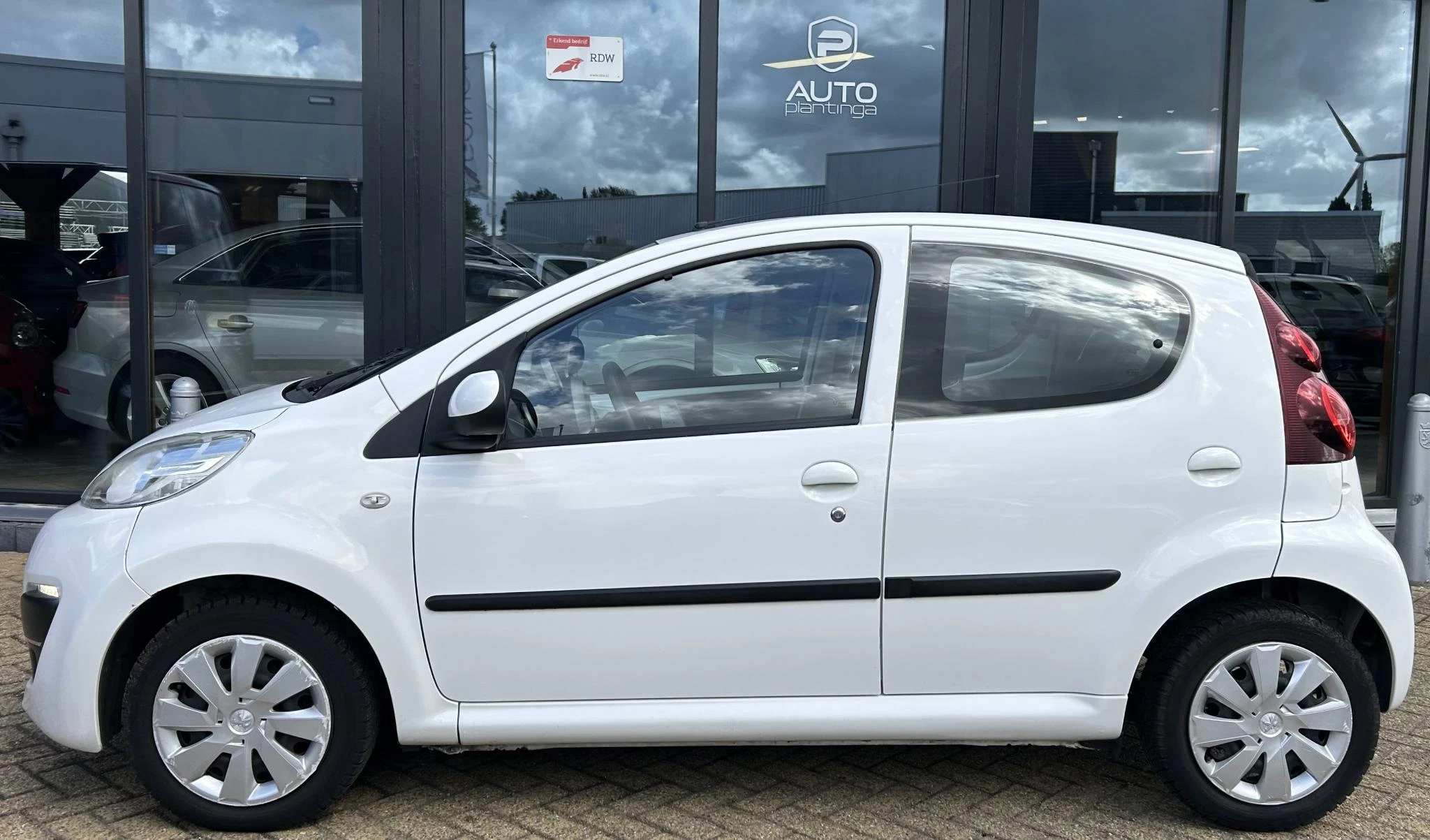 Hoofdafbeelding Peugeot 107