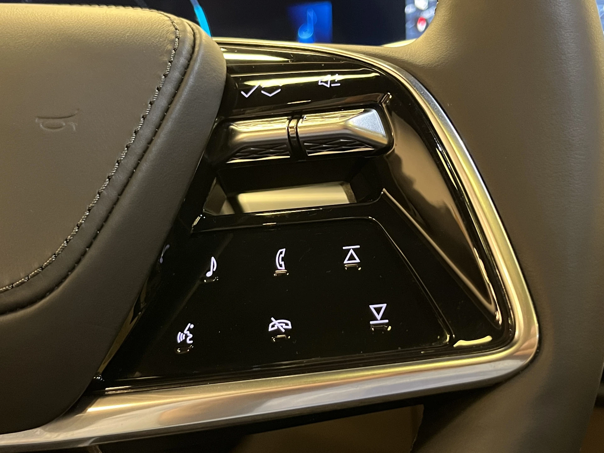 Hoofdafbeelding Cadillac LYRIQ