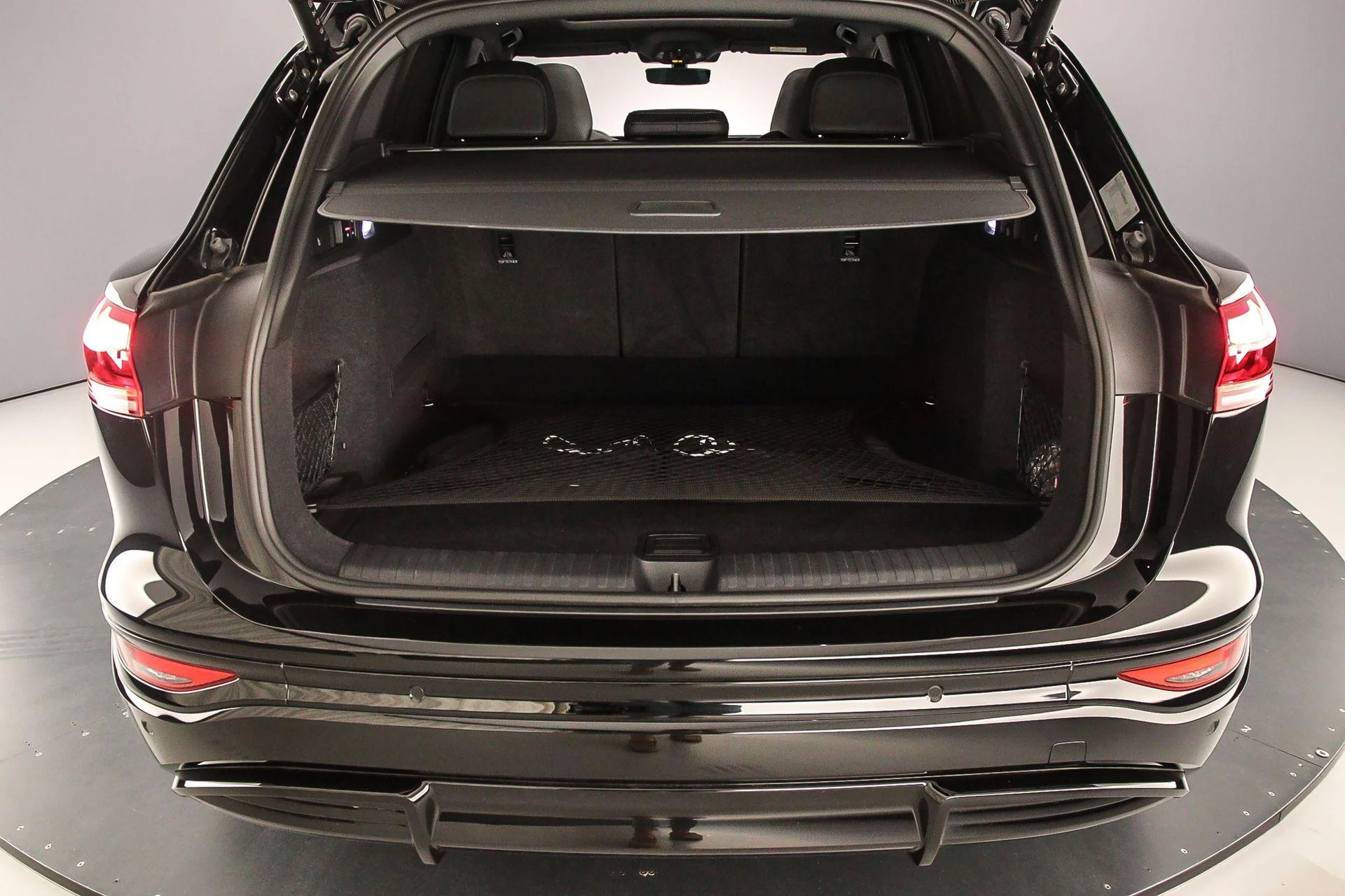 Hoofdafbeelding Audi SQ6