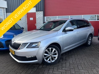 Škoda Octavia Combi 1.0 TSI Greentech Ambition Business AUTOMAAT / RS-STOELEN / TREKHAAK / CARPLAY / NAVI / CLIMA / PDC / DAB+ / NL-AUTO