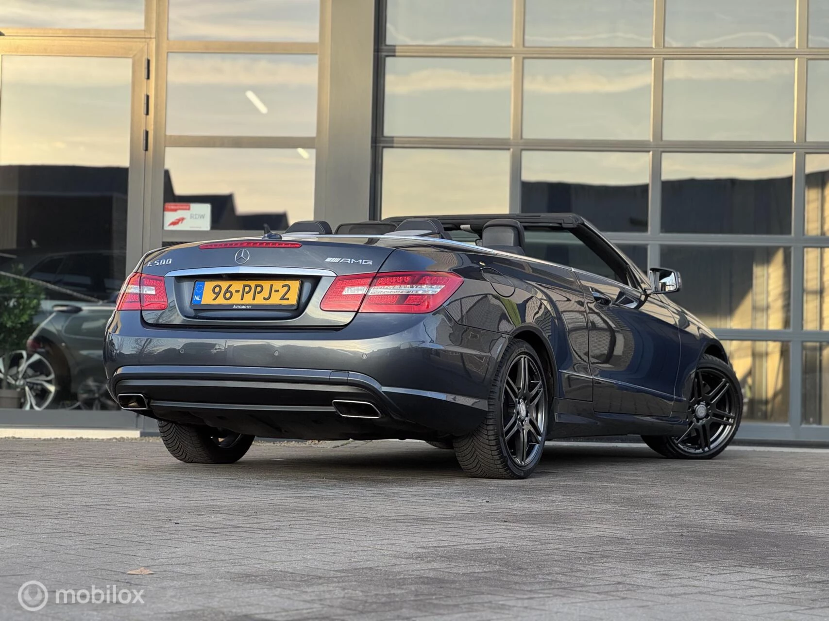 Hoofdafbeelding Mercedes-Benz E-Klasse