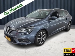 Hoofdafbeelding Renault Mégane Renault Mégane Estate 1.3 TCe Bose (141 PK) 1e-Eig, Renault-Dealer-Onderh, 12-Mnd-BOVAG, NL-Auto, Panoramadak, Trekhaak, Leer, Navigatie/Apple-Carplay/Android-Auto, Adaptive-Cruisecontrol, Keynes-Entry/Start, Head-Up, Parkeersensoren, Premium-Audio, DAB, Stoelverwarming, Licht-Zicht-Pakket, Lm-Velgen-17Inch, Privacy-Glas