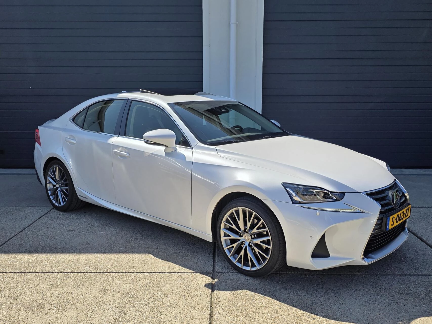 Hoofdafbeelding Lexus IS