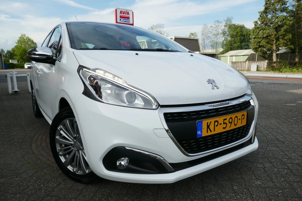 Hoofdafbeelding Peugeot 208