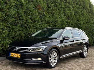 Volkswagen Passat Variant 2.0 TDI Highline DSG Camera Leder