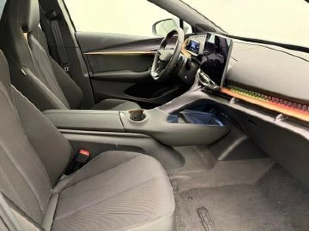 Hoofdafbeelding CUPRA Tavascan