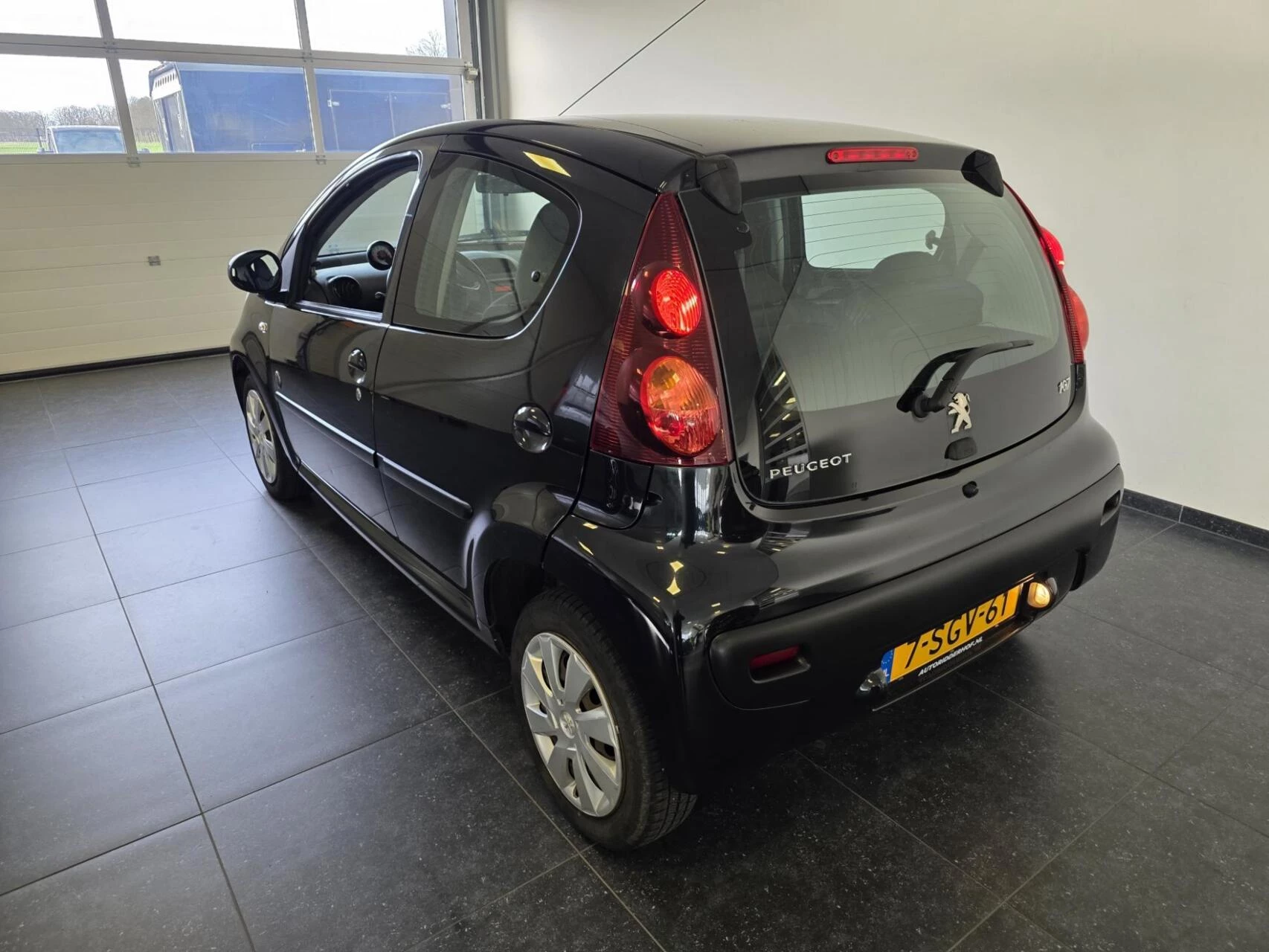 Hoofdafbeelding Peugeot 107