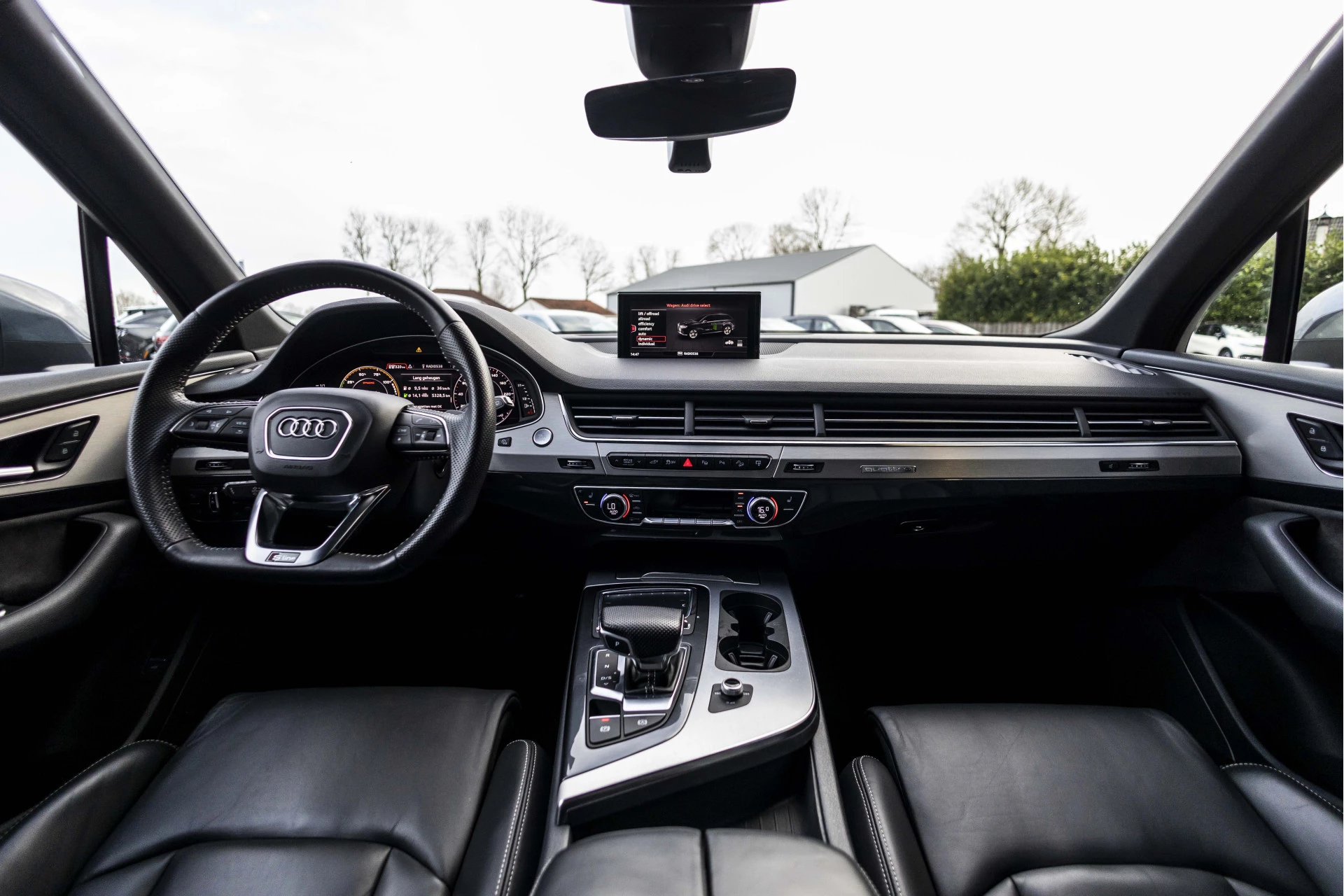 Hoofdafbeelding Audi Q7