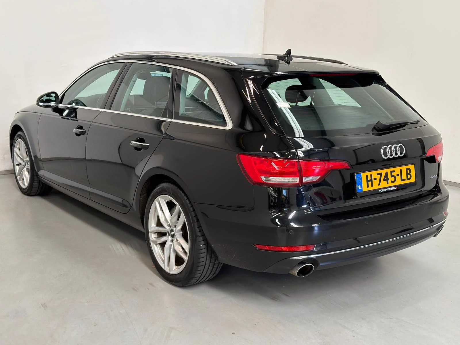 Hoofdafbeelding Audi A4