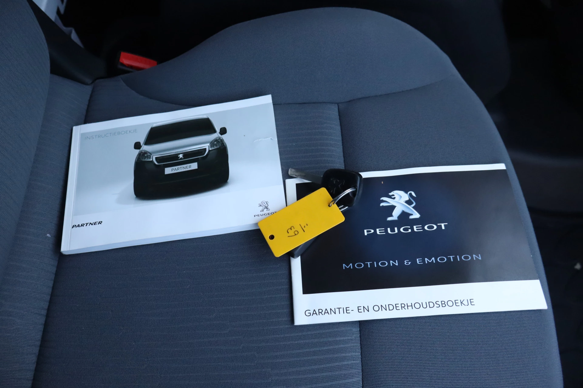 Hoofdafbeelding Peugeot Partner