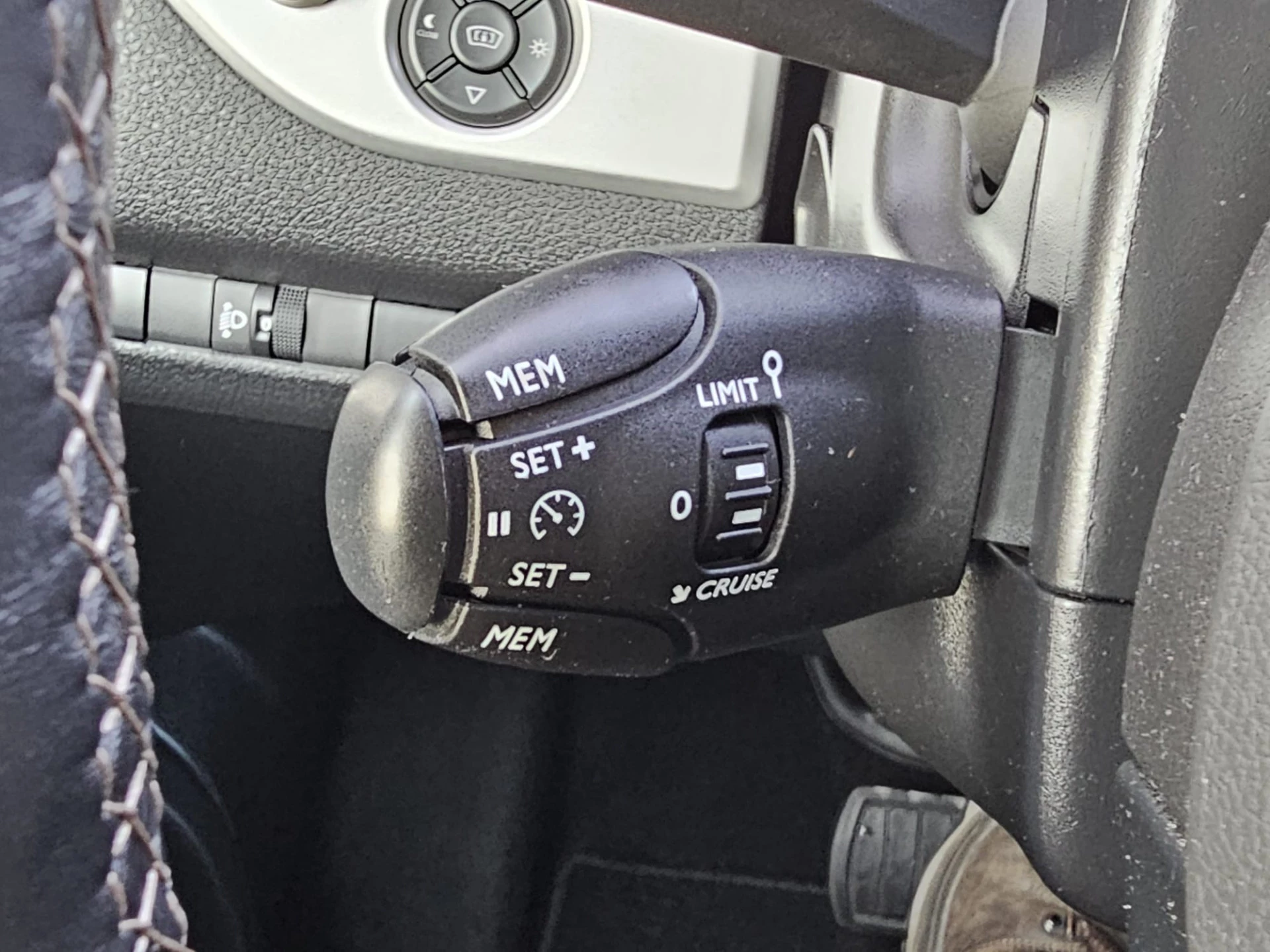 Hoofdafbeelding Opel Zafira e-Life