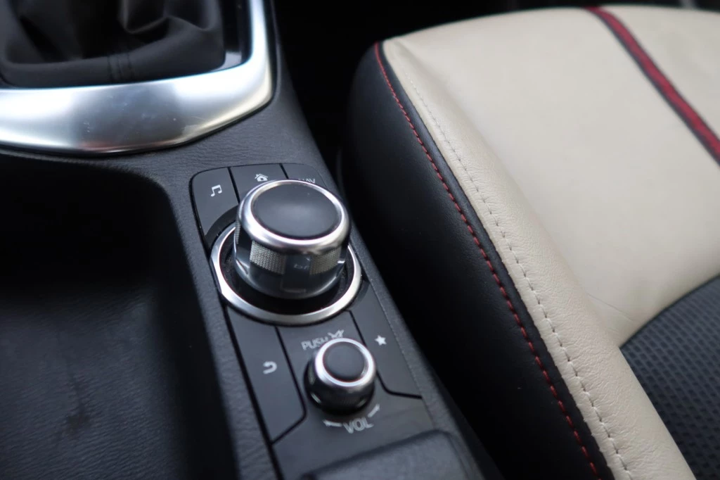 Hoofdafbeelding Mazda 2