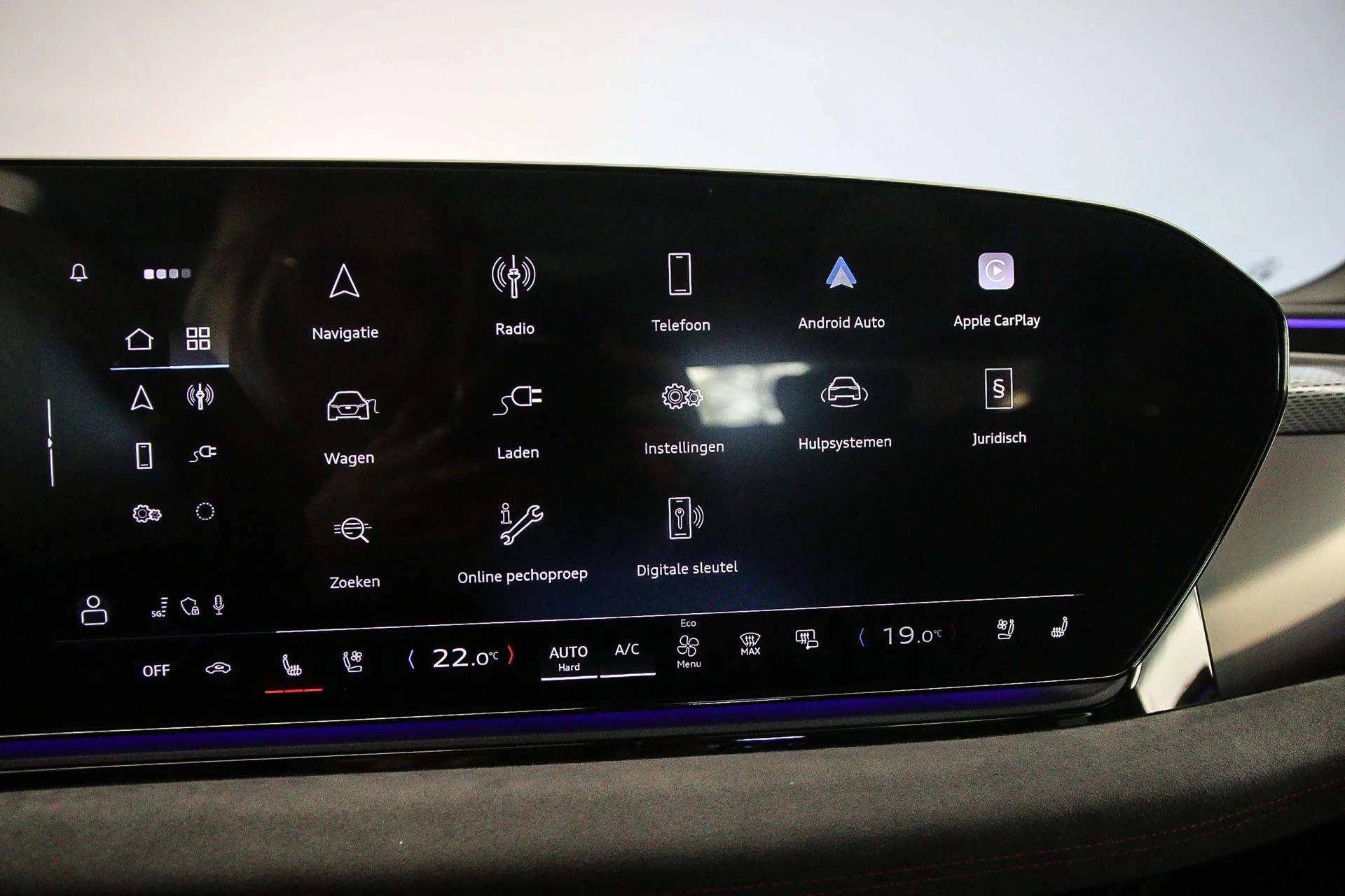 Hoofdafbeelding Audi S6 Avant e-tron