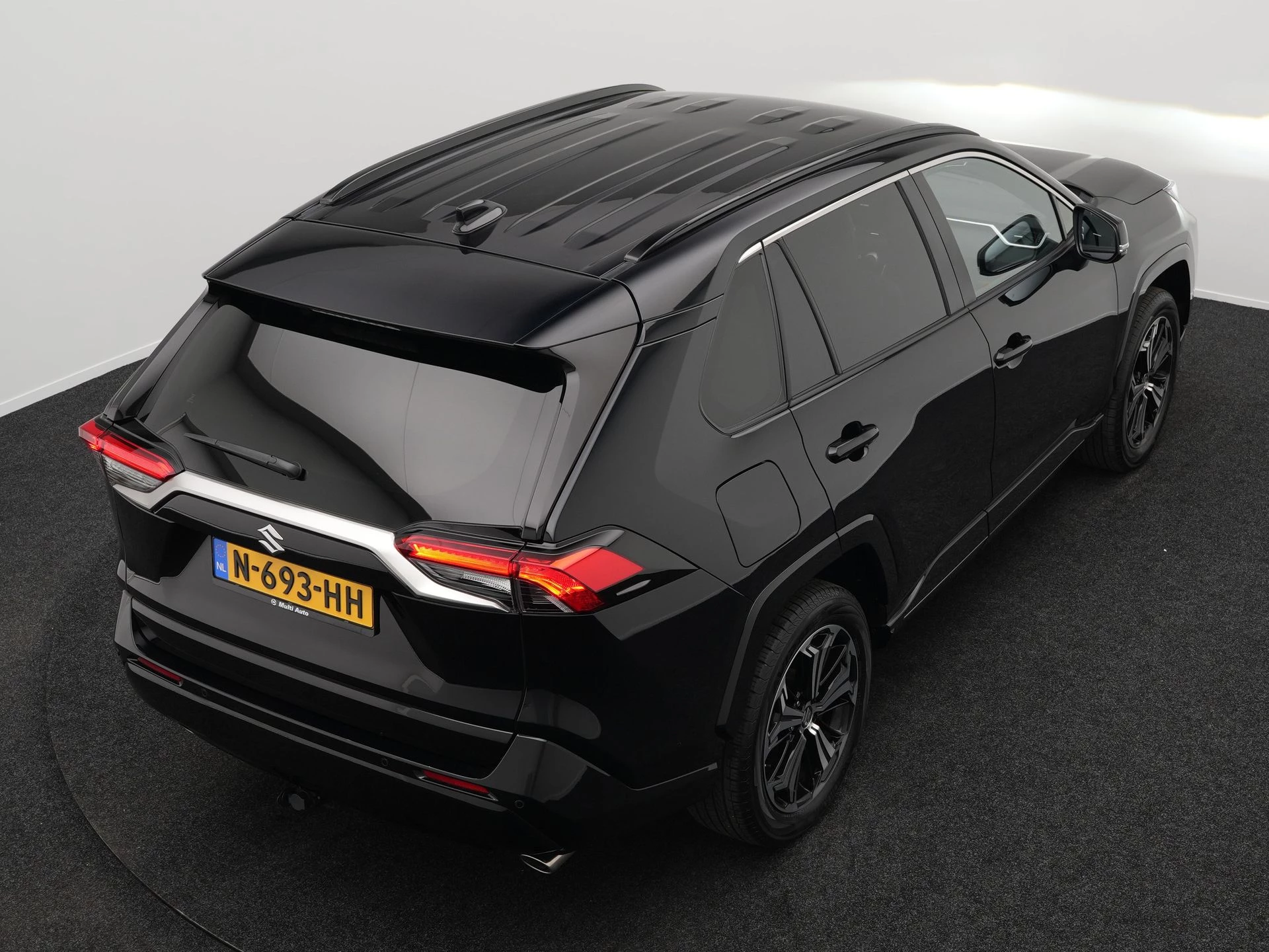 Hoofdafbeelding Suzuki Across