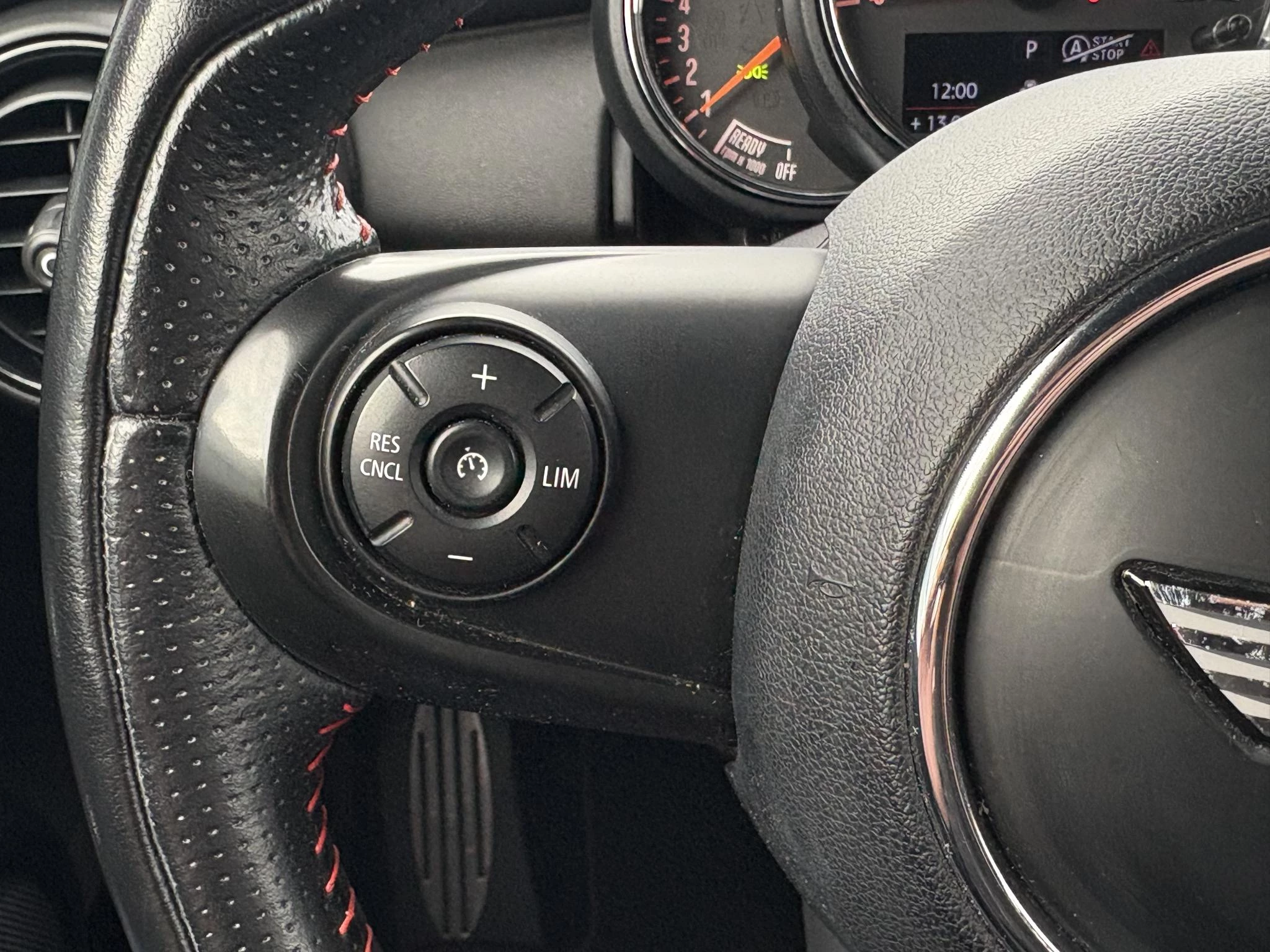 Hoofdafbeelding MINI One