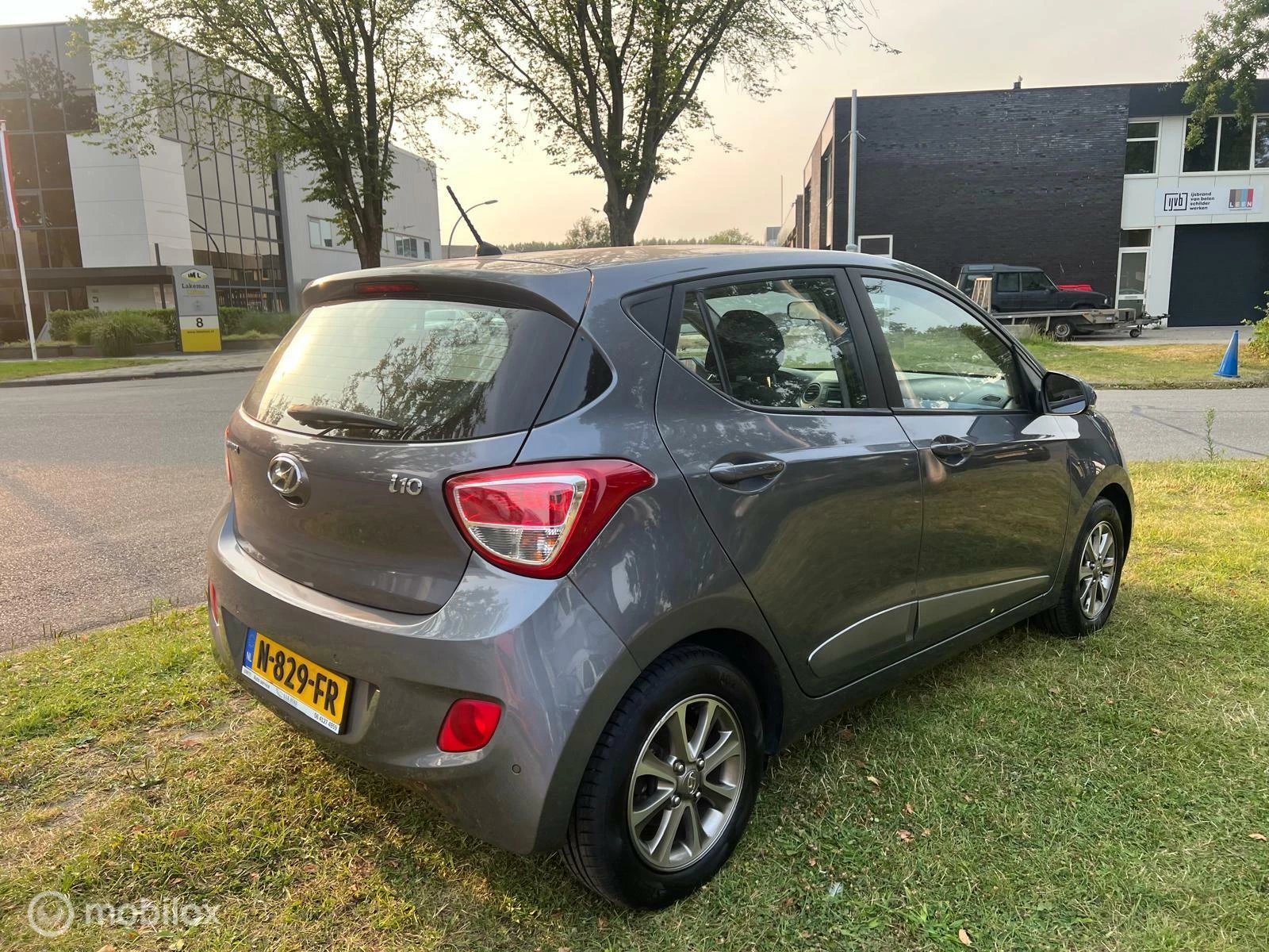 Hoofdafbeelding Hyundai i10