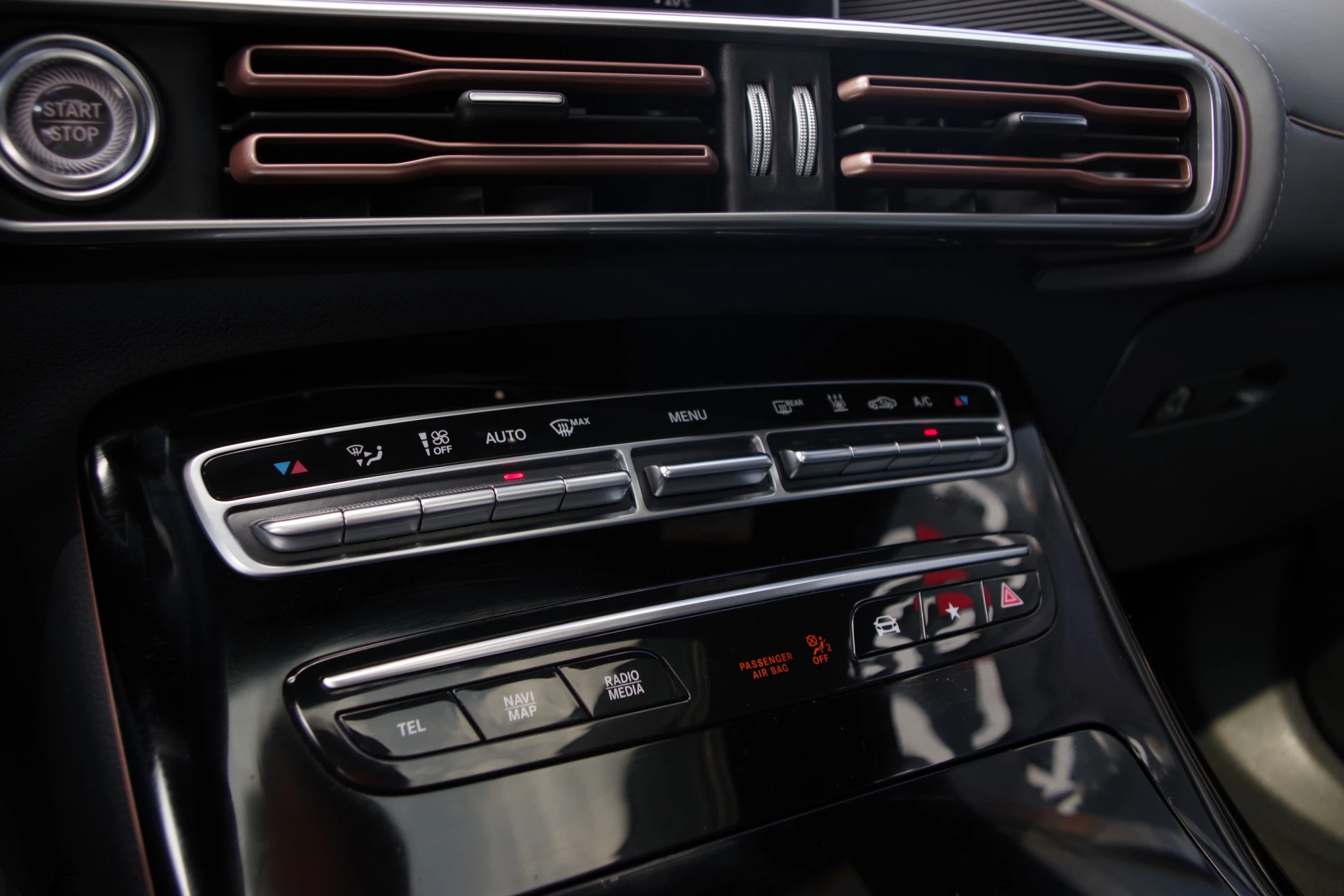Hoofdafbeelding Mercedes-Benz EQC