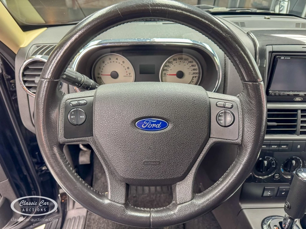 Hoofdafbeelding Ford Explorer